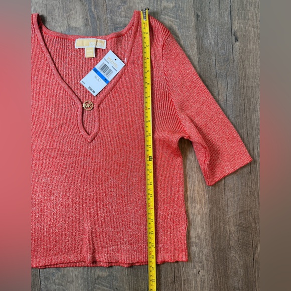 NWT Michael Kors Salmon Pink Ribbed V-Neck Embellished Top Casual 3/4 Sleeve XL - Picture 8 of 9